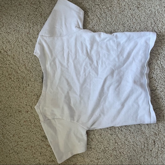 Brandy Melville White T-Shirt - Picture 2 of 2